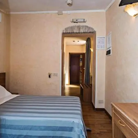 Julia Hotel Roma