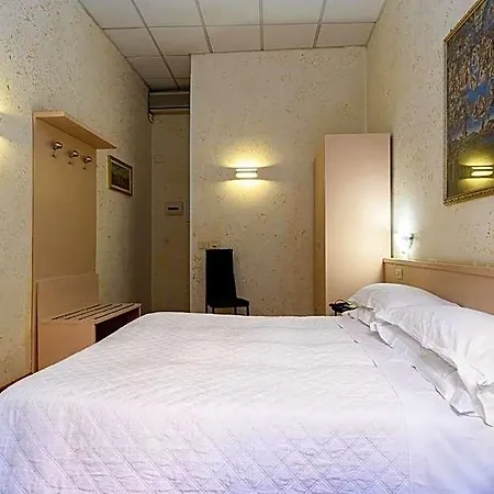 Hotel Julia Trevi - Spagna 3*