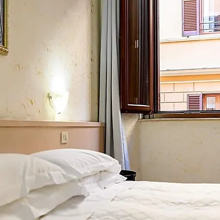 Julia Trevi - Spagna Roma
