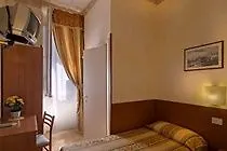 Julia Trevi - Spagna Szálloda 3*