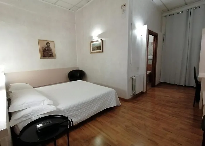 Hotell Julia Trevi - Spagna Rom