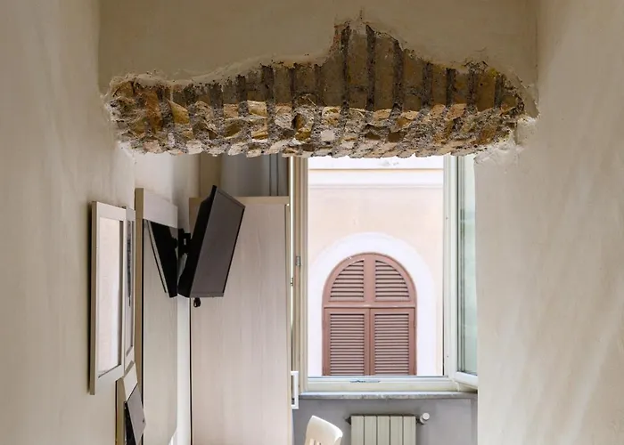 Hotell Julia Trevi - Spagna