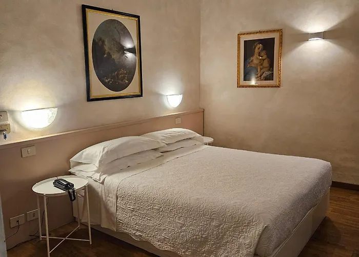 Hotell Julia Trevi - Spagna 3*