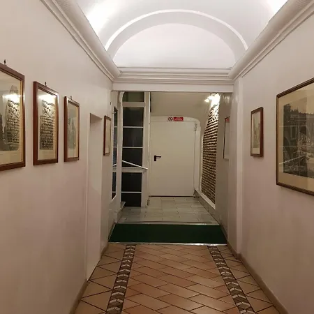 Hotel Julia Trevi - Spagna
