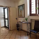 Julia Trevi - Spagna Hotel 3*