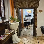Julia Trevi - Spagna Hotel